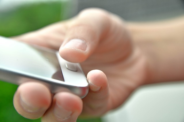 TÜV gibt Hinweise zum sicheren Umgang mit Gesundheits-Apps